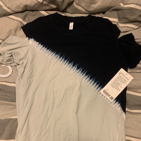 Lululemon NWT LA All Yours Cut-Out Short Sleeve - Picture 2 of 4